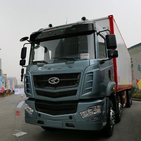 Совершенно новый грузовик